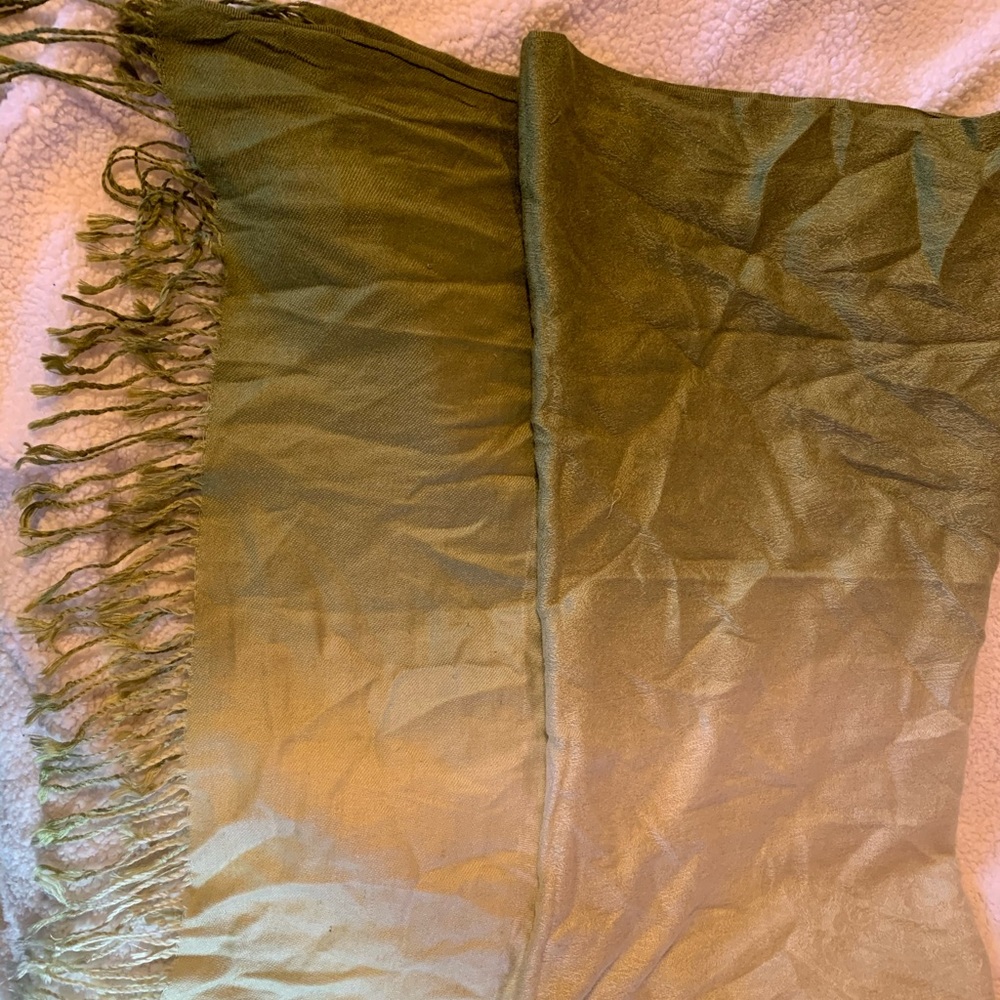 Green to Cream Ombré Scarf